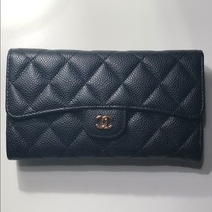 ❌SOLD❌Chanel calfskin wallet